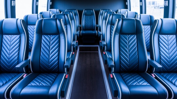 18 passenger minibus rental gilbert